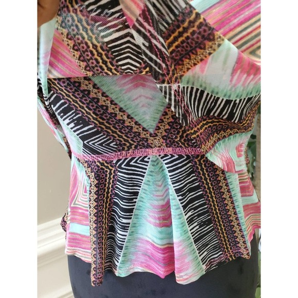 Bebe Women's Multicolor Round Neck Sleeveless Tiered Camisole Top Blouse Large - Picture 4 of 13